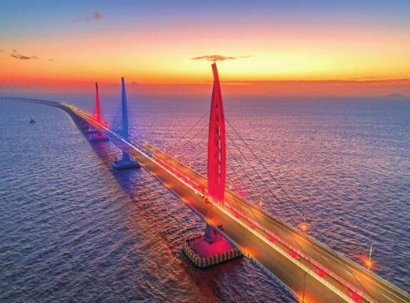 南方電網(wǎng)公司釋放改革能量 為“六穩(wěn)”“六?！痹鰟恿? width=