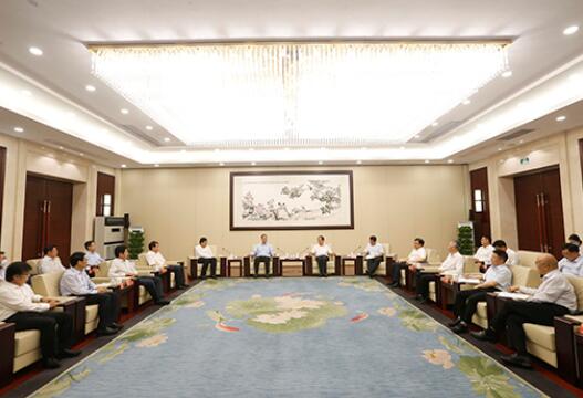 國(guó)家電網(wǎng)董事長(zhǎng)毛偉明與浙江省委書記車俊、省長(zhǎng)袁家軍會(huì)談