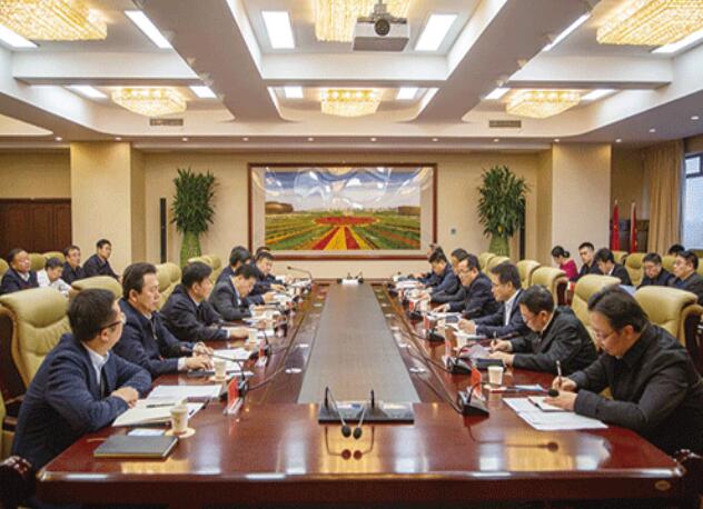 內(nèi)蒙古電力（集團(tuán)）公司董事長、黨委書記賈振國帶隊(duì)赴鄂爾多斯地區(qū)調(diào)研