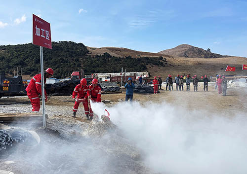 中國安能第二工程局四川涼山項(xiàng)目部開展防火、防汛、防地質(zhì)災(zāi)害綜合演練