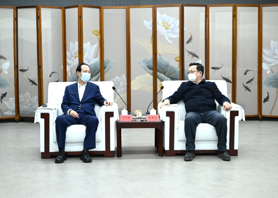 丁焰章與雄安新區(qū)黨工委書記、管委會主任張國華會談