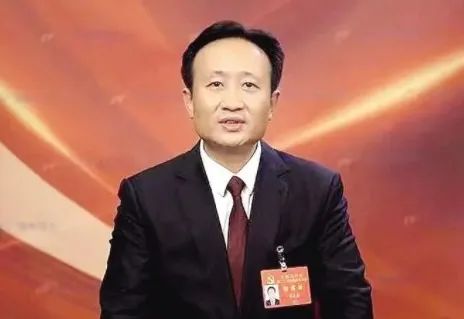 衣立東任國網(wǎng)四川省電力公司董事長、黨委書記