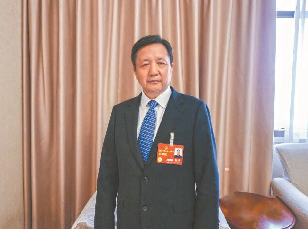 新型電力系統(tǒng)建設為電力裝備制造業(yè)帶來新機遇——訪全國人大代表，全國工商聯(lián)副主席，特變電工股份有限公司黨委書記、董事長張新