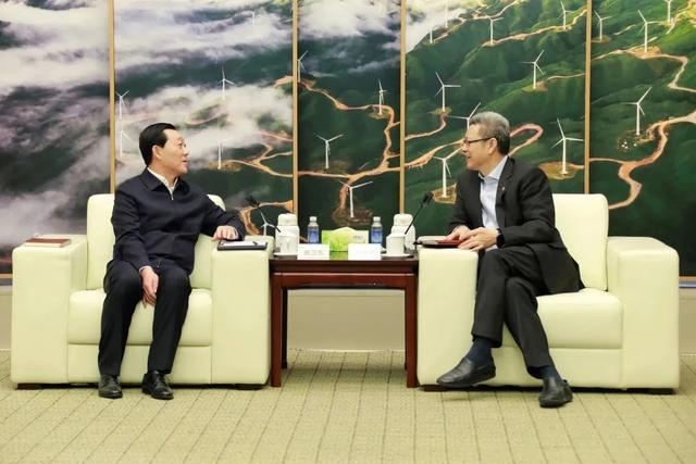 國家電投黨組書記、董事長錢智民會(huì)見遼寧省朝陽市市長謝衛(wèi)東