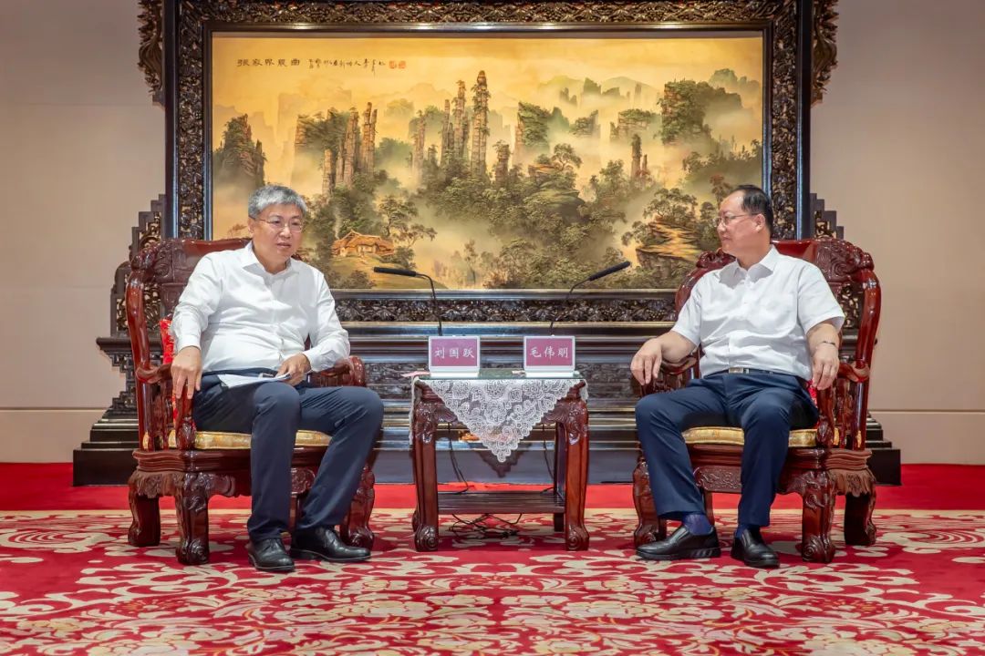 國家能源集團(tuán)黨組書記、董事長劉國躍拜會(huì)湖南省委副書記、省長毛偉明