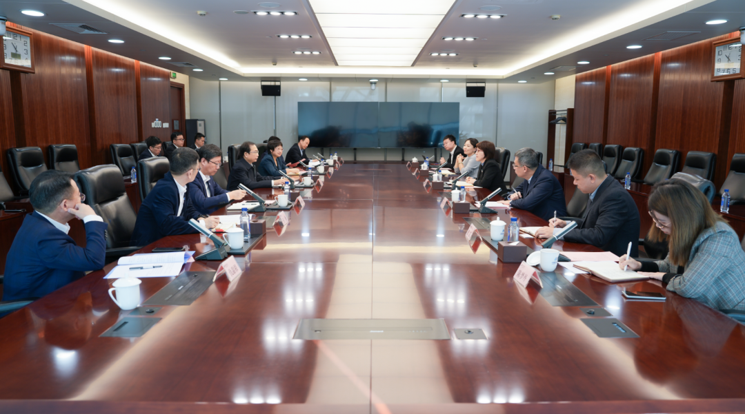 華電黨組書記、董事長(zhǎng)江毅會(huì)見絲元投資有限責(zé)任公司黨委書記、執(zhí)行董事韓紅梅