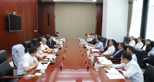 中國電建黨委常委、副總經(jīng)理劉源源與晉能控股集團(tuán)黨委書記、董事長李國彪舉行會談