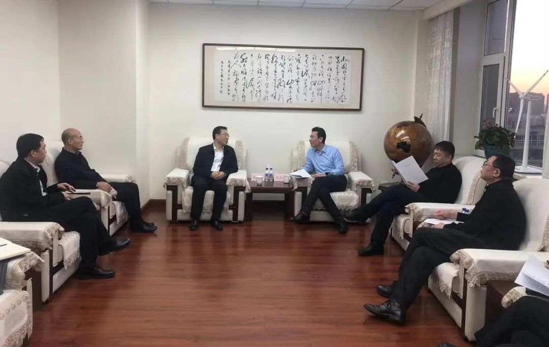 華電吉林公司黨委書記孫毅、黨委副書記鄭成杰拜會吉林省能源局黨組書記、局長趙彥峰